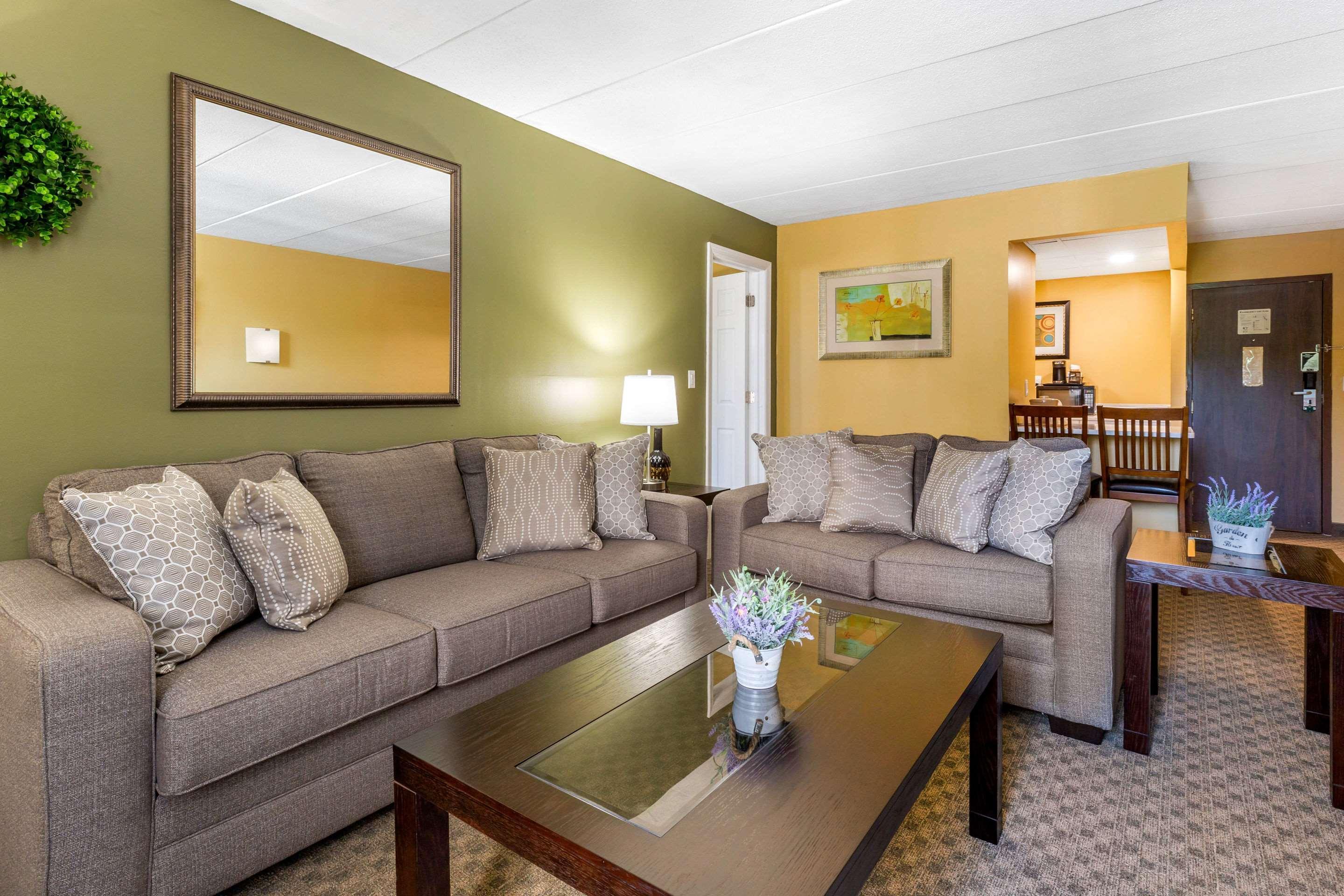 Quality Inn Old Saybrook - Westbrook Exteriör bild